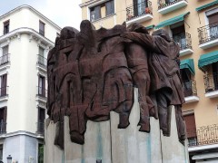 <p>Monumento a los abogados de Atocha, en Madrid</p>