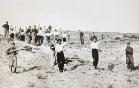 <p>Rendición de milicianos republicanos en Somosierra (1936).</p>