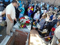 <p>Entierro de Timoteo Mendieta en el Cementerio Civil de Madrid.</p>