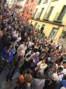 <p>Centenares de personas apoyan en Madrid el derecho a decidir.</p>