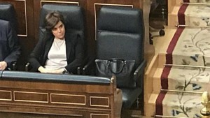 <p>Soraya Sáenz de Santamaría durante el debate de la moción de censura </p>