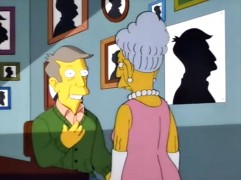 <p>Seymour Skinner y su madre en un episodio de 'Los Simpson'.</p>