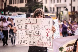 <p>Manifestante en Medellín, durante la manifestación del 8M.</p>
