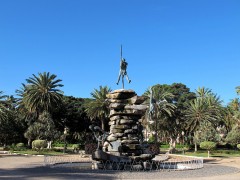 <p>Monumento a Atis Tirma, en el parque Doramas de Las Palmas de Gran Canaria.</p>