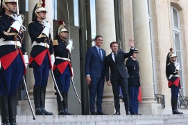 <p>Pedro Sánchez y Emmanuel Macron, en la visita del presidente español al Palacio del Elíseo a finales de mayo.</p>