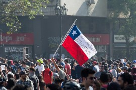 <p>Protestas en la plaza Baquedano (Santiago de Chile).</p>