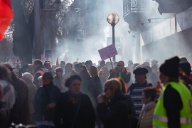 <p>Manifestación durante la huelga general contra la reforma de las pensiones en Burdeos (Francia) el 16 de enero de 2020.</p>
