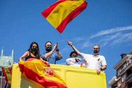 <p>Dirigentes de Vox en la manifestación contra el Gobierno el pasado sábado.</p>