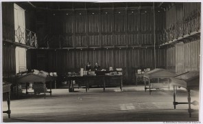<p>Archivo Histórico Nacional. Sala de Estado. Foto: Miguel Cortés Faure, 1930. </p>