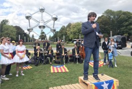 <p>Carles Puigdemont durante la celebración de la Diada en Bruselas (2019).</p>