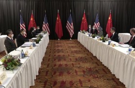 <p>Cumbre en Anchorage (Alaska) entre representantes de China y EE.UU el pasado 18 de marzo.</p>