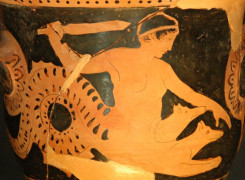 <p>Detalle de Escila en una cerámica de 450–425 a. C.</p>