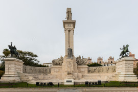 <p>Monumento a la Constitución de 1812, Cádiz (España).</p>