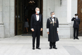 <p>Felipe VI y Carlos Lesmes, presidente del CGPJ y del TS, durante la inauguración del año judicial.</p>