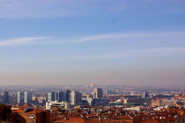 <p>Vista de Madrid desde el parque del Cerro del Tío Pío en Vallecas.</p>