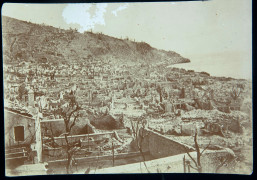 <p>La ciudad de St. Pierre en Martinica, destruida por la erupción volcánica del Mont Pelée en 1902.</p>
