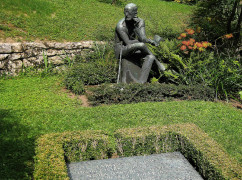 <p>Tumba de James Joyce en el cementerio de Fluntern, Zúrich (Suiza). </p>