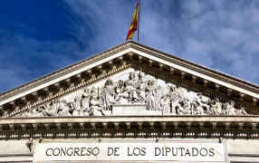 <p>Frontispicio del Congreso de los Diputados. </p>