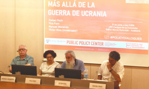 <p>Monereo, Font, Ríos y Poch durante el debate. </p>