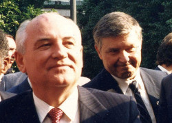 <p>Mijaíl Gorbachov durante una visita a Washington DC en 1990.</p>