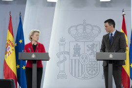 <p>Ursula von der Leyen y Pedro Sánchez, durante la rueda de prensa en La Moncloa del pasado 5 de marzo de 2022.</p>
