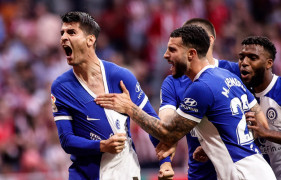 <p>Morata celebra su gol al Mallorca en el partido en que se conmemoraba el 120 aniversario del Atleti.</p>