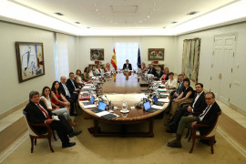<p>El Gobierno en el primer Consejo de Ministros después de las elecciones de 2019. / <strong>Pool Moncloa-</strong><strong>Fernando Calvo.</strong></p>