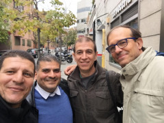 <p>Los médicos palestinos Nassim y Ayman Harb y los españoles Ricardo Angora y Pedro Caba en Madrid. / <strong>Cedida por el entrevistado</strong></p>