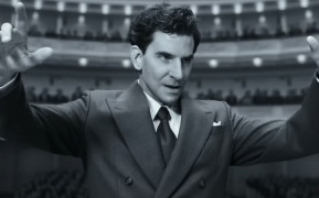 <p>Bradley Cooper interpreta a Leonard Bernstein en la película 'Maestro' (2023).</p>
