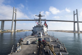 <p>El buque militar USS Sterlett en el Canal de Suez en 2020. / <strong>marino Drace Wilson</strong></p>