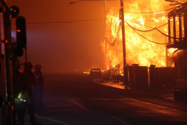 <p>Incendio en las calles de Palisades (Los Ángeles), el pasado 8 de enero. / <strong>Departamento de Protección contra Incendios de California</strong></p>