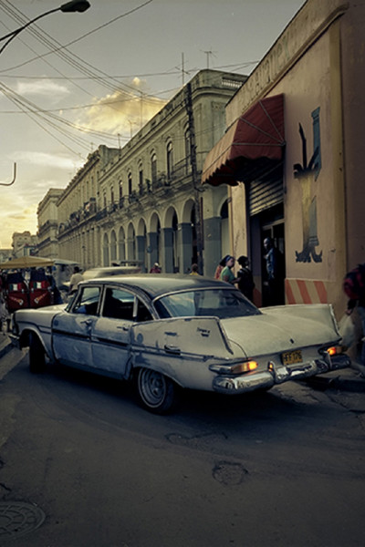 <p>La Habana vieja, al anochecer.</p>