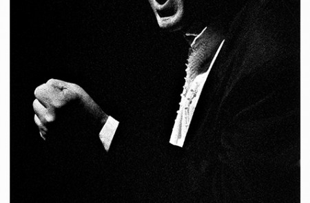 Enrique Morente, cantando en París, en 1995.