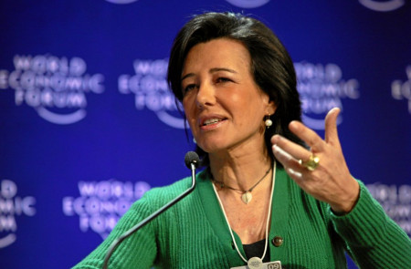 <p>Ana Patricia Botin, presidente del Grupo Santander, durante el Foro Económico Mundial de Davos, en 2009.</p>