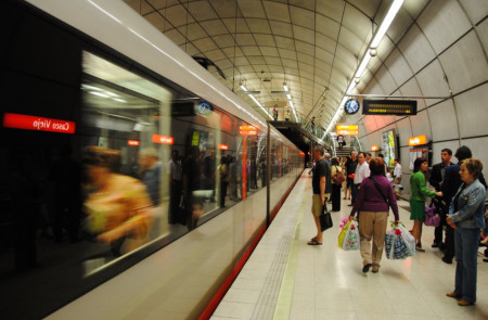 <p>Metro de Bilbao, estación Casco Viejo.</p>