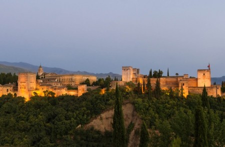 <p>Una vista de La Alhambra de Granada.</p>