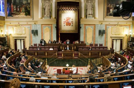 <p>Congreso de los Diputados de España durante una sesión plenaria.</p>