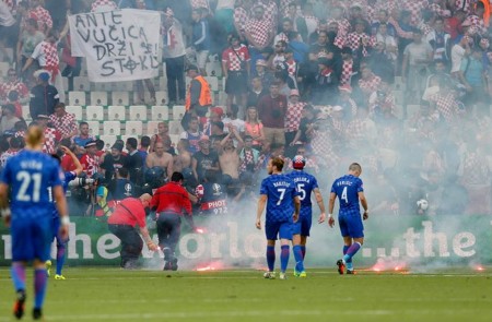 <p>La hinchada croata durante un partido de la Eurocopa.</p>