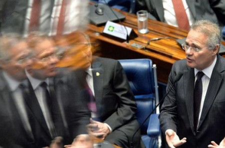 <p>El presidente del Senado brasileño, Renán Calheiros, es uno de los que acumula más investigaciones / EFE</p>