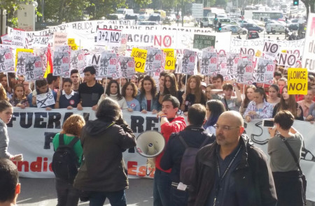 <p>Protesta estudiantil, el 26 de octubre en Madrid, contra las reválidas. </p>