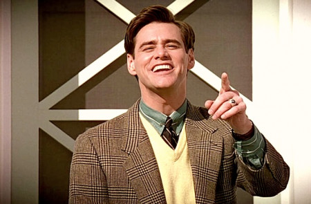 <p>Jim Carrey, en un fotograma de<em> El show de Truman</em> (1998). </p>