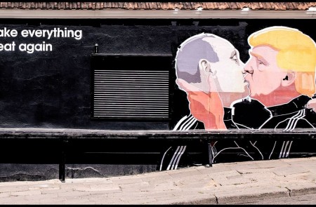 <p>Mural de Trump y Putin en Vilna, Lituania.</p>