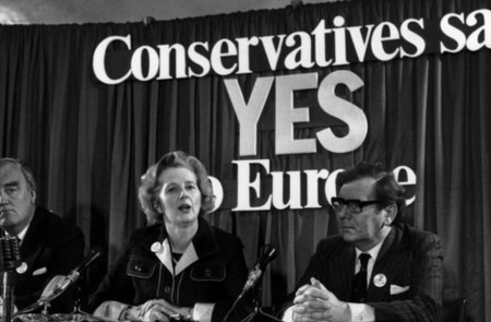 <p>Margaret Thatcher durante la campaña del referéndum de entrada a la Unión Europea en 1975</p>