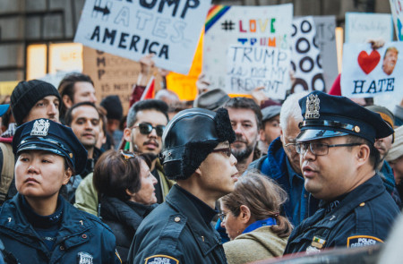 <p>Manifestación de protesta contra Trump en Nueva York el pasado 12 de noviembre.</p>