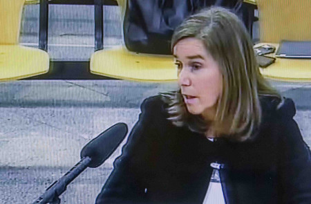 <p>La exministra Ana Mato durante su declaración por la trama Gürtel en la Audiencia Nacional. </p>