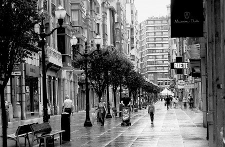 <p>Calle peatonal en Gijón.</p>