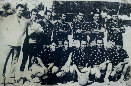 <p>Uno de los primeros equipos de la historia del Flamenco.</p>