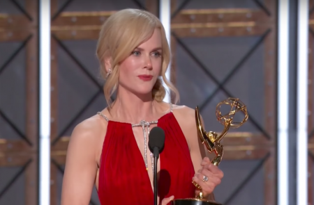 <p>Nicole Kidman, tras ganar el Emmy por la serie 'Big Little Lies'. 17 de septiembre de 2017. </p>