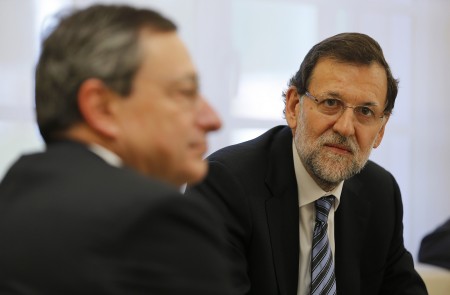 <p>Mariano Rajoy, recibe en La Moncloa al presidente del Banco Central Europeo, Mario Draghi.</p>