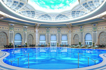 <p>Hotel Ritz Carlton, en Riad. </p>